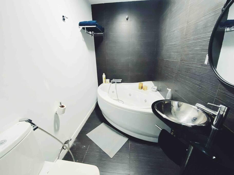 Precioso Apartamento Con Banera Hidromasaje Sopelana Exterior foto